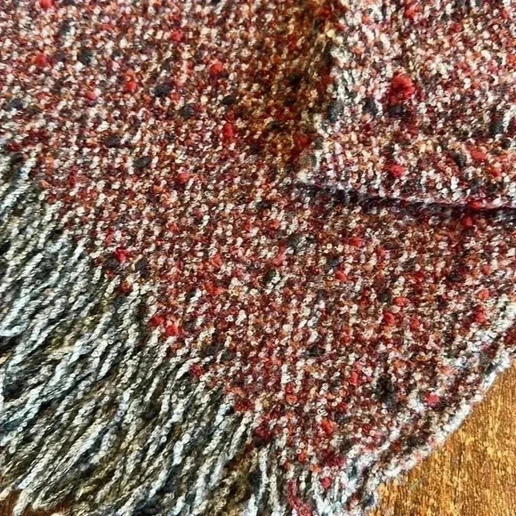 Mucros Weavers Workshop | Cozy Winter Scarf - Picture 2 of 3